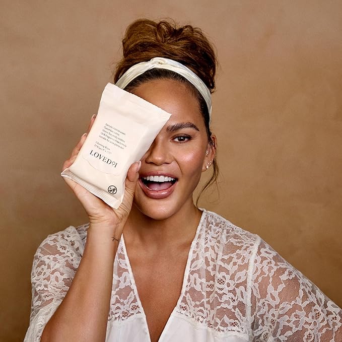 Face & Body Salicylic Acid Exfoliating Cleansing Wipes, John Legend Skincare, Oil & Fragrance-Free, No-Rinse, Suitable for Blemish-Prone Skin, 3-Pack (72 wipes)