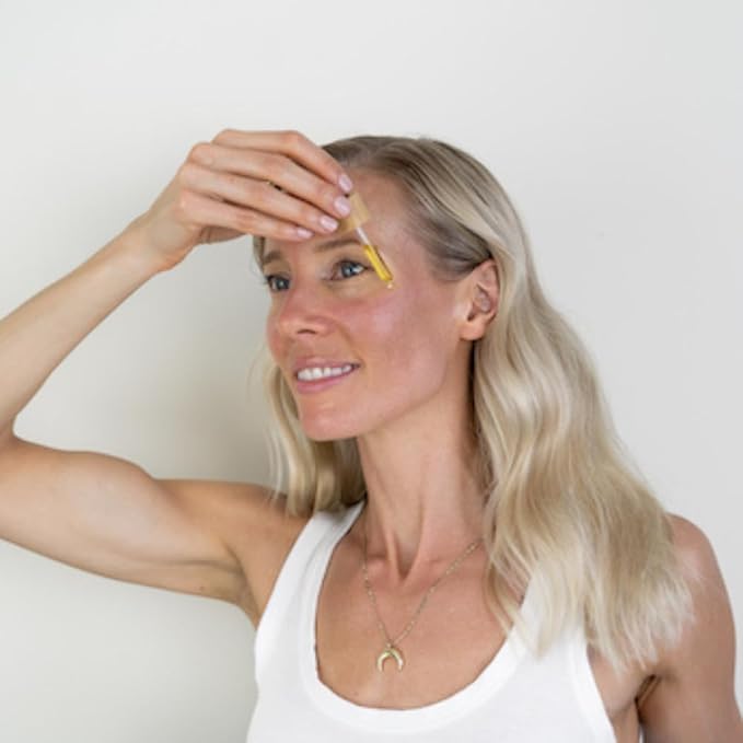 LXMI 33 Face Oil - Plant-Based Skincare Powered by 33 Rare, Nourishing, Social Impact-Sourced Botanicals - Moisturizing, Protecting, Glow