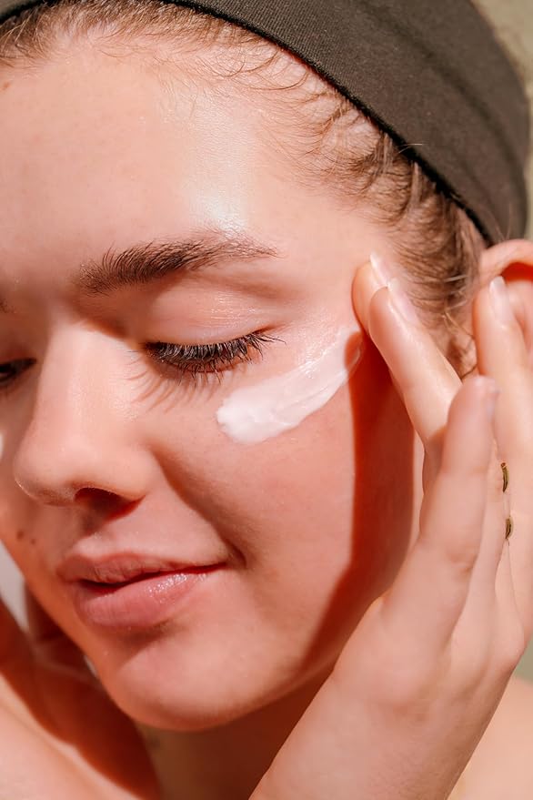 Retinol Nightly Renewal Cream │ All in One Age Repairing Night Cream Targets Wrinkles and Fine Lines