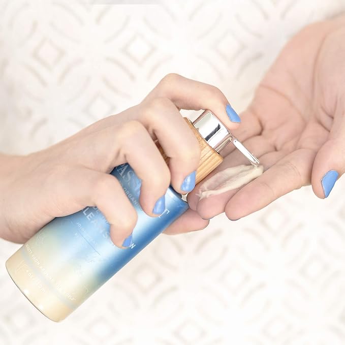 Microdermabrasion Retinol Cleanser