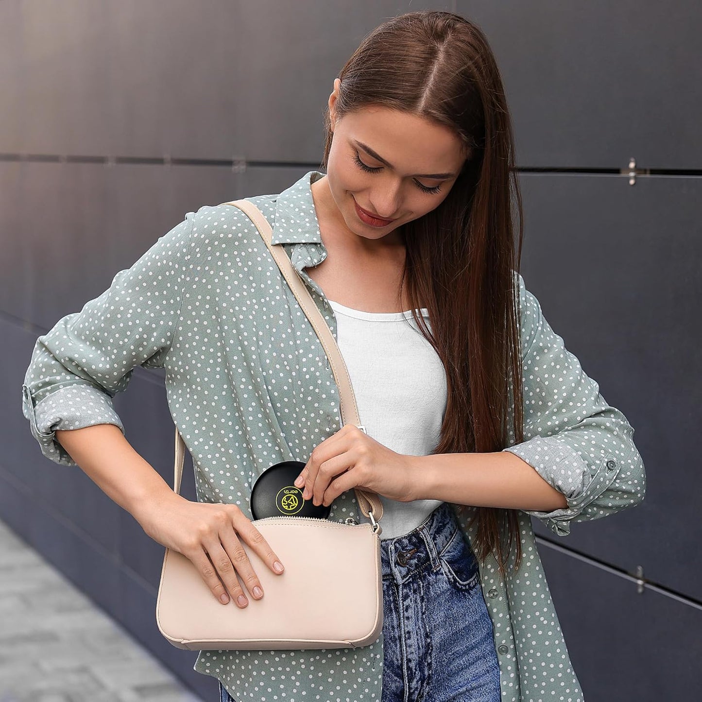 LanJo Lighted Compact Mirror with 1X/5X Magnification, Stepless Dimming & 3 Adjustable Light Settings, Rechargeable Makeup Mirror for Purse, Travel & Gifts – Earth Sign Zodiac Design – Black